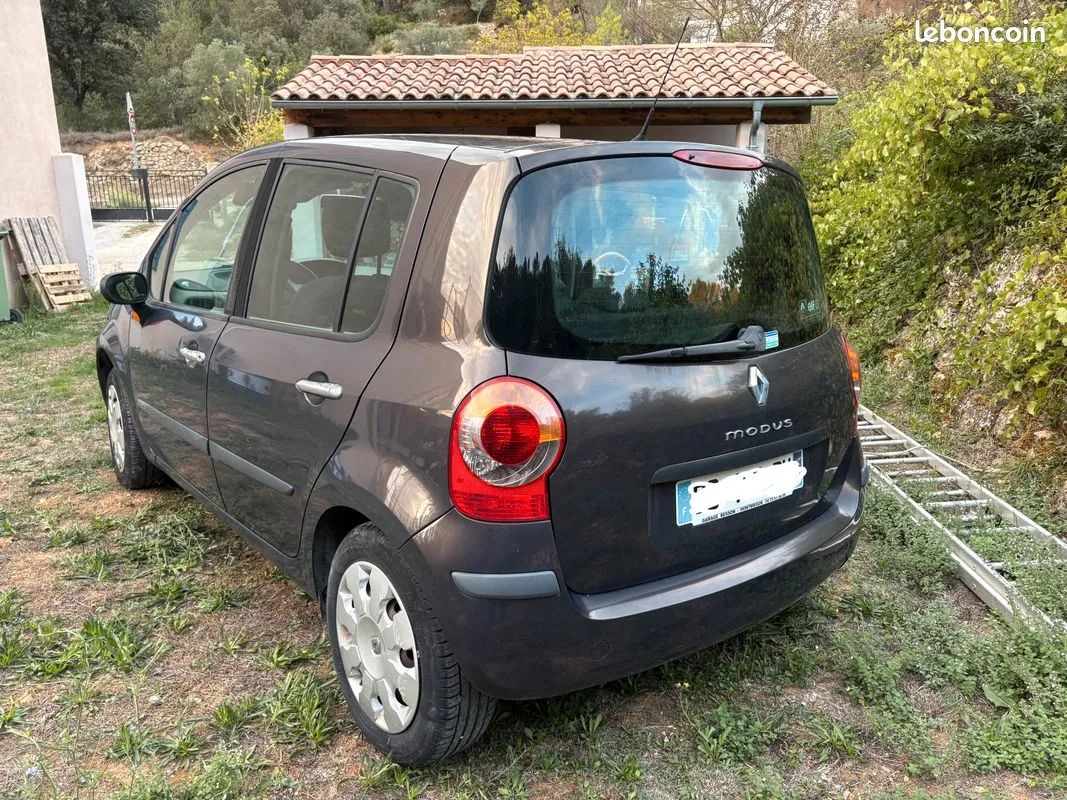 Renault Modus 2006 photo 2