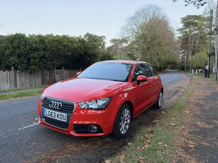 Audi A1 Sportback 2013 photo 2