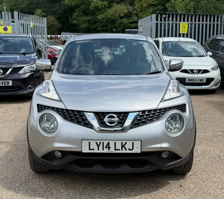 Nissan Juke 2014 photo 2