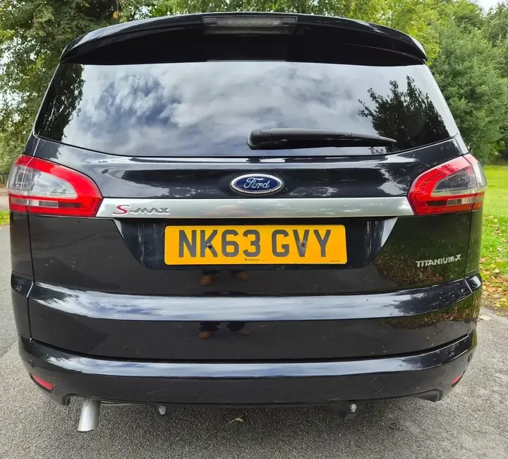 Ford S-Max 2013 photo 4