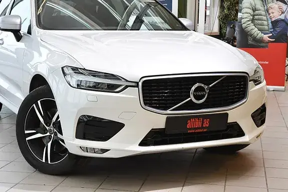Volvo Xc60 2018 photo 2