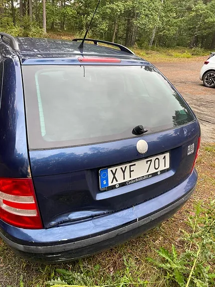 Skoda Fabia 2006 photo 2