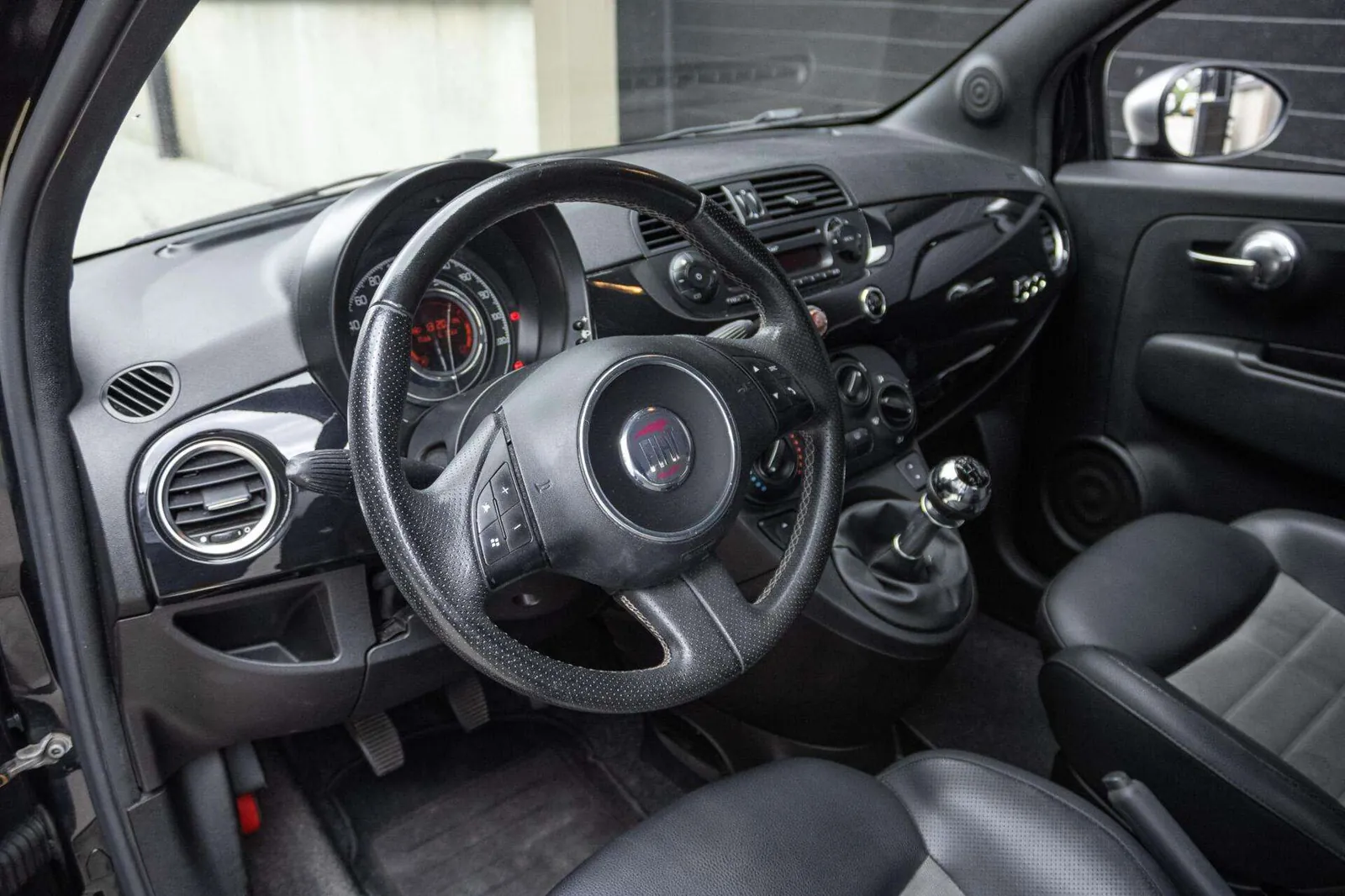 Fiat 500 2012 photo 2
