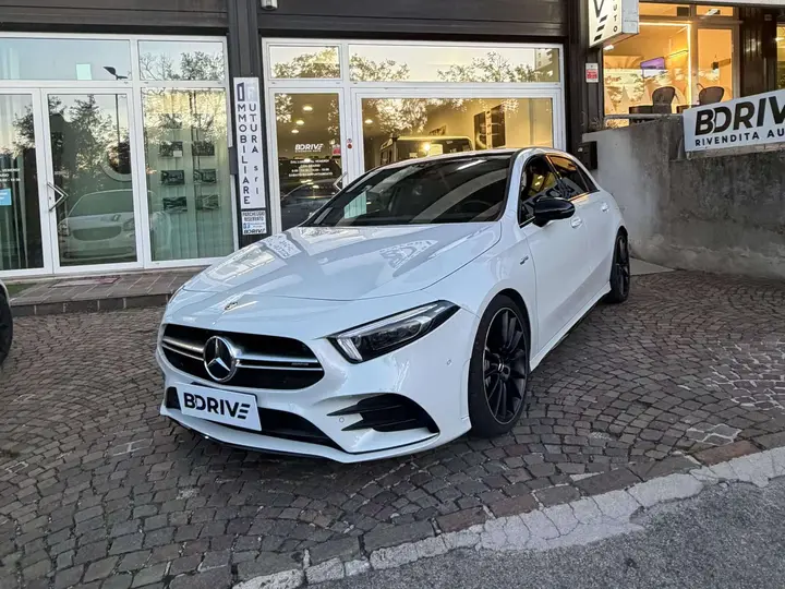 Mercedes-Benz A 35 Amg 2020 photo 4