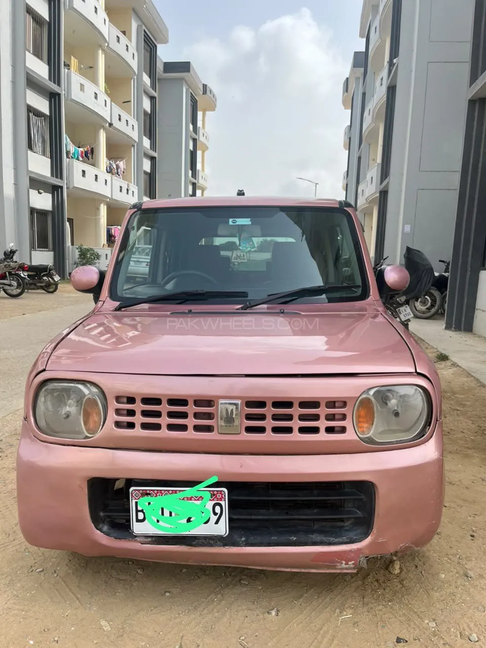 Suzuki Alto Lapin