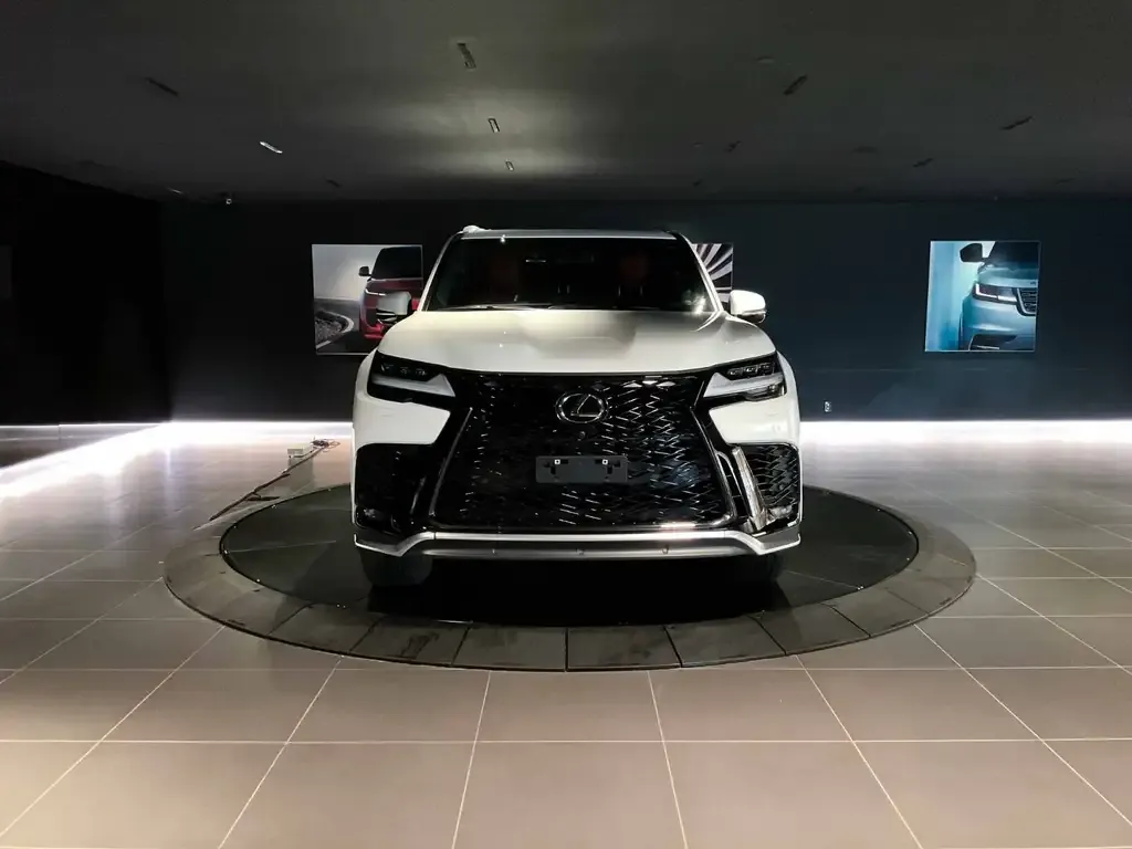 Lexus Lx 2023 photo 2