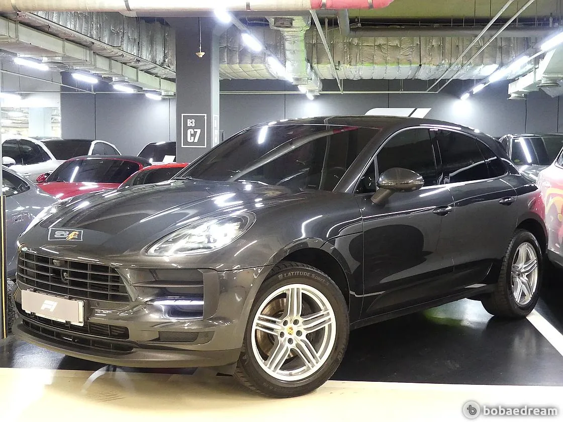 Porsche Macan 2019 photo 2
