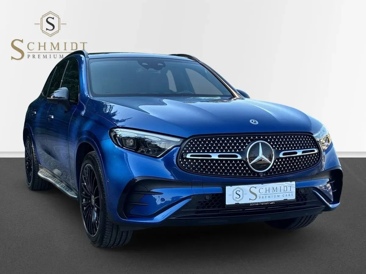 Mercedes-Benz Glc-Class 2023 photo 2