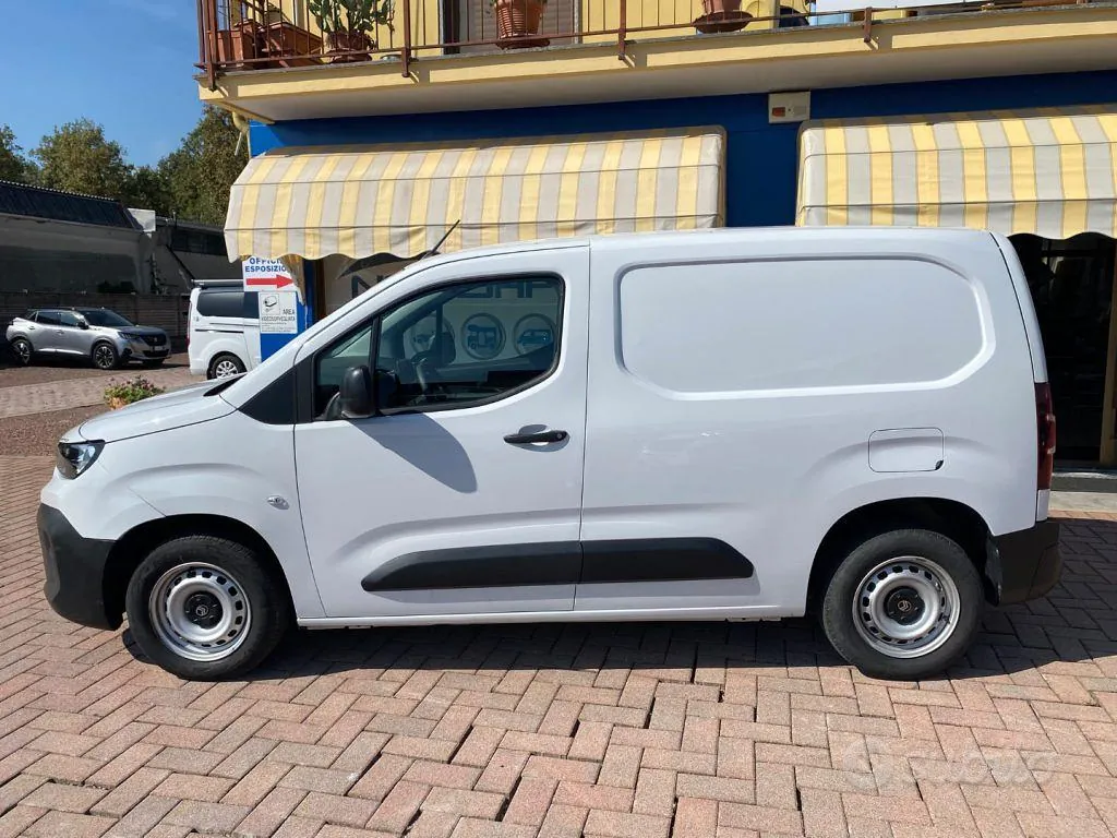 Citroen Berlingo 2025 photo 5