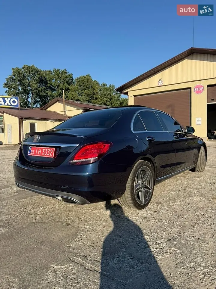 Mercedes-Benz C-Class 2019 photo 3