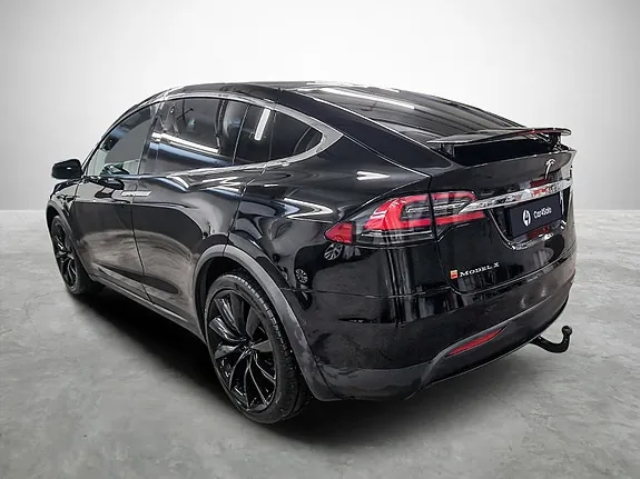 Tesla Model X 2018 photo 3
