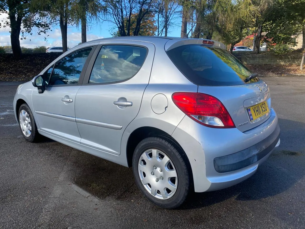 Peugeot 207 2011 photo 5