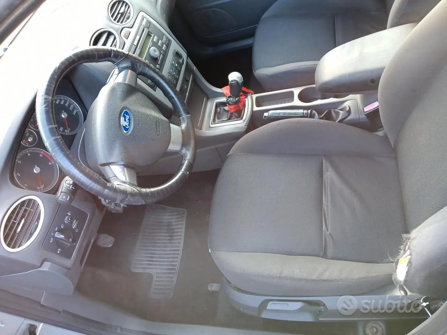 Ford Focus 2005 photo 4