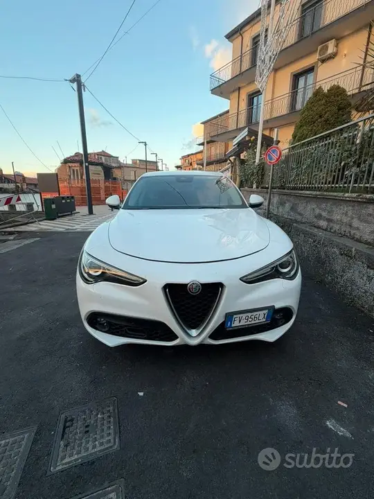 Alfa Romeo Stelvio 2019 photo 2