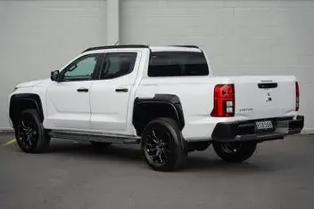 Mitsubishi Triton 2026 photo 3