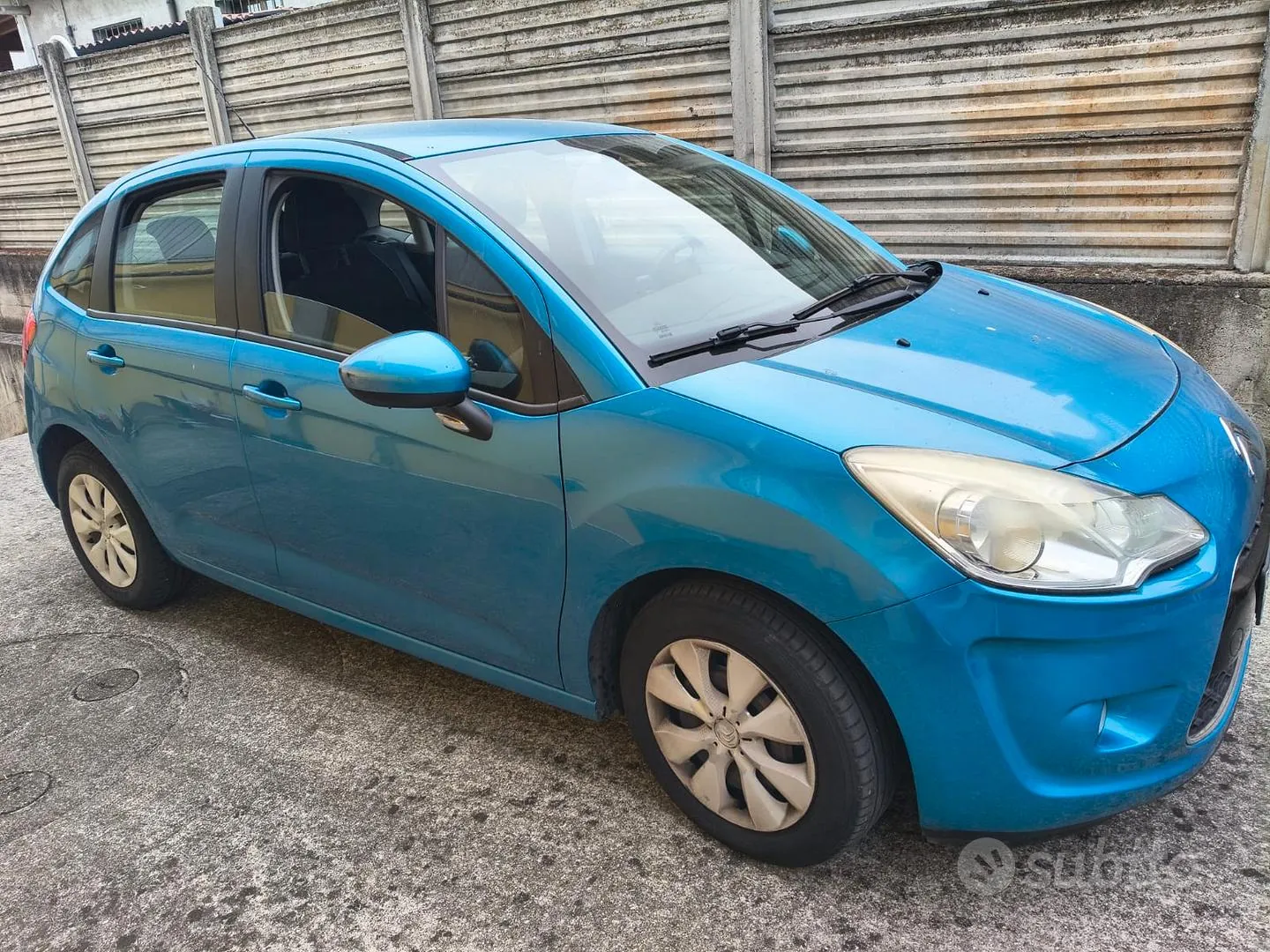 Citroen C3 2011 photo 2