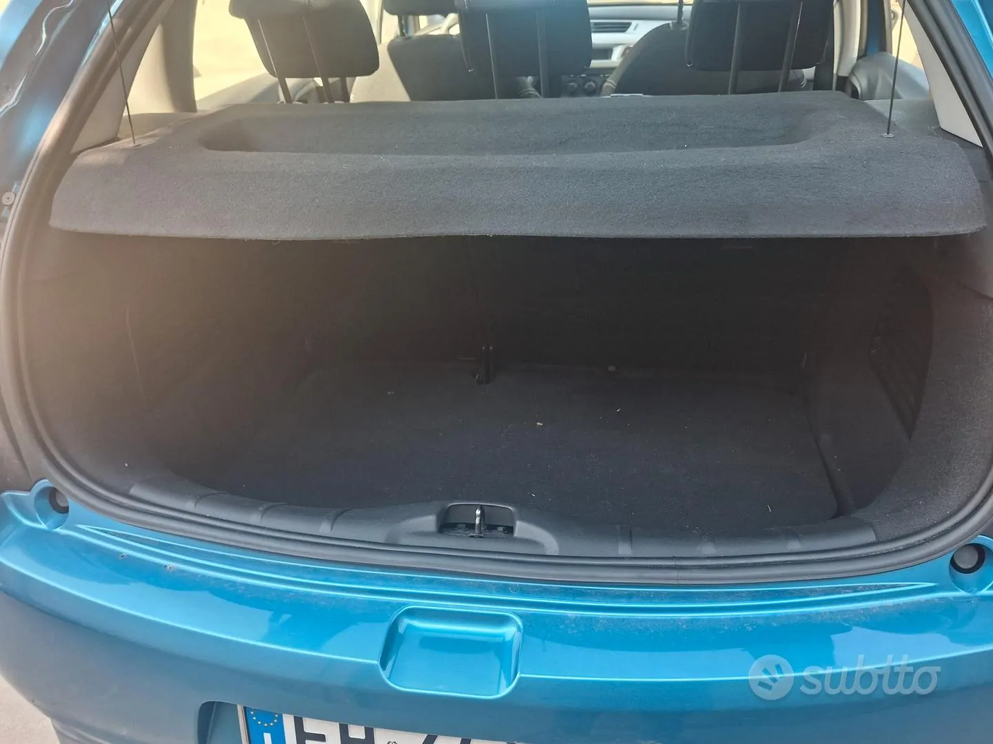 Citroen C3 2011 photo 3