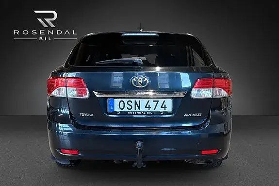 Toyota Avensis 2014 photo 5