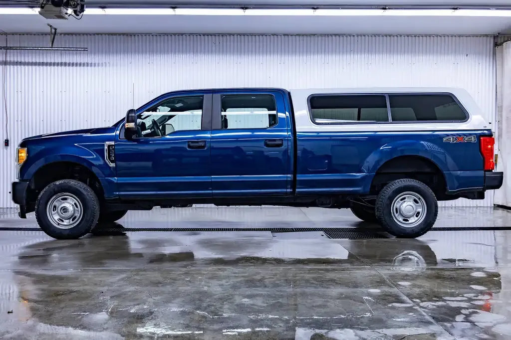 Ford F250 2017 photo 2
