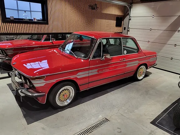 BMW 2002 1974 photo 2