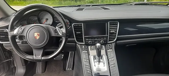 Porsche Panamera 4S 2013 photo 5
