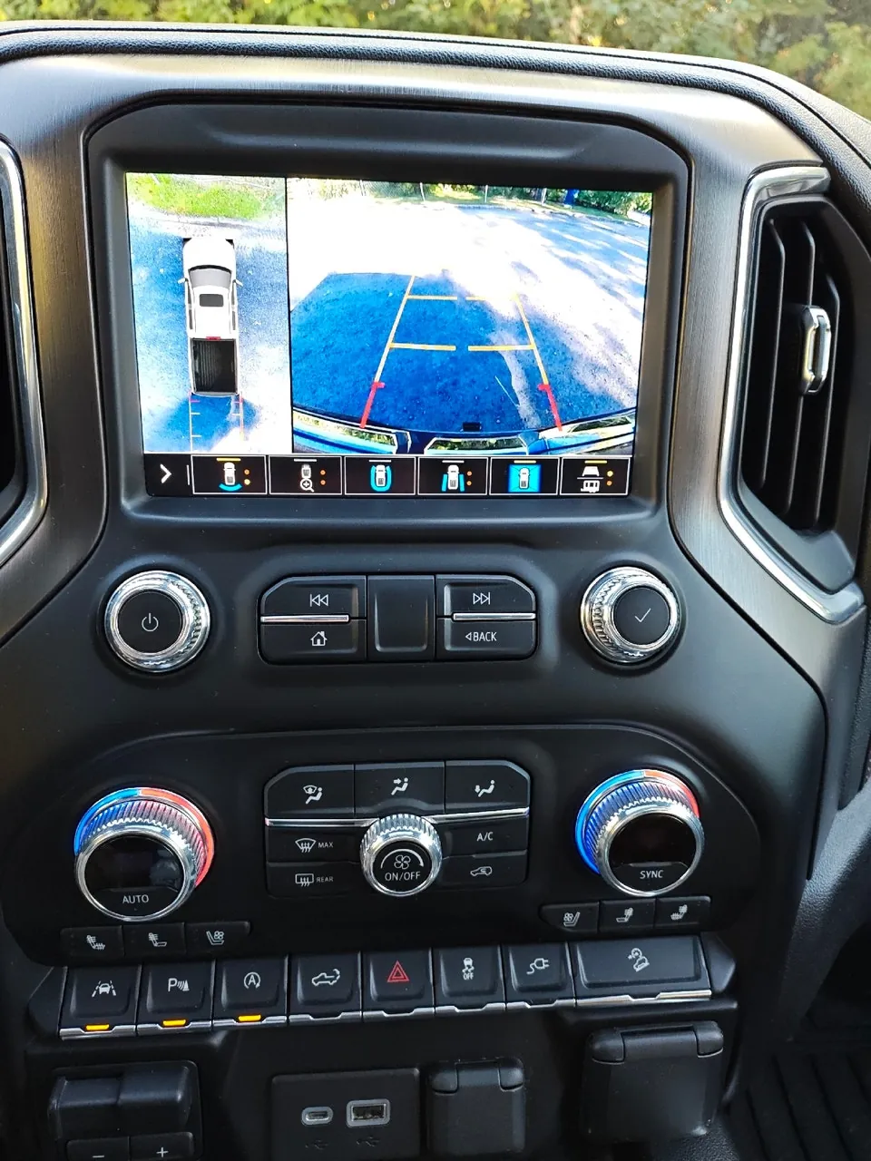GMC Sierra 1500 2021 photo 2