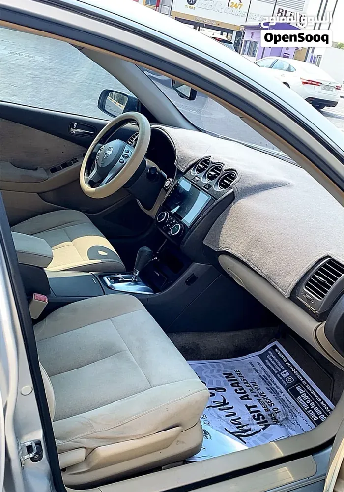 Nissan Altima 2011 photo 3