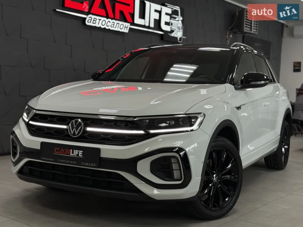 Volkswagen T-Roc 2024 photo 3