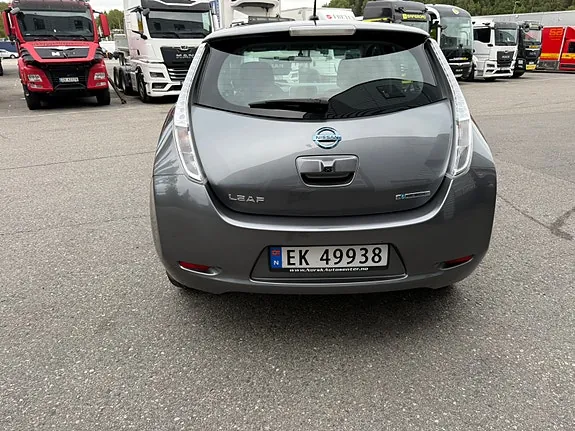 Nissan Leaf 2014 photo 4