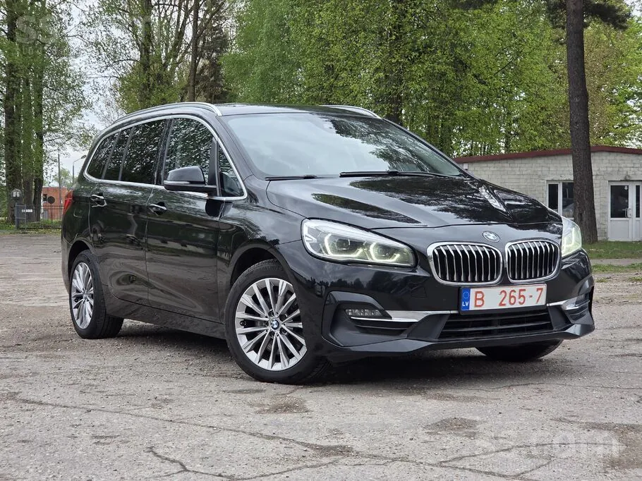BMW 218D 2019 photo 2