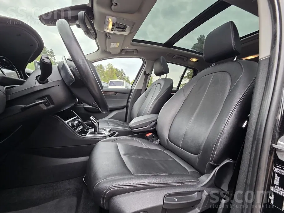 BMW 218D 2019 photo 3
