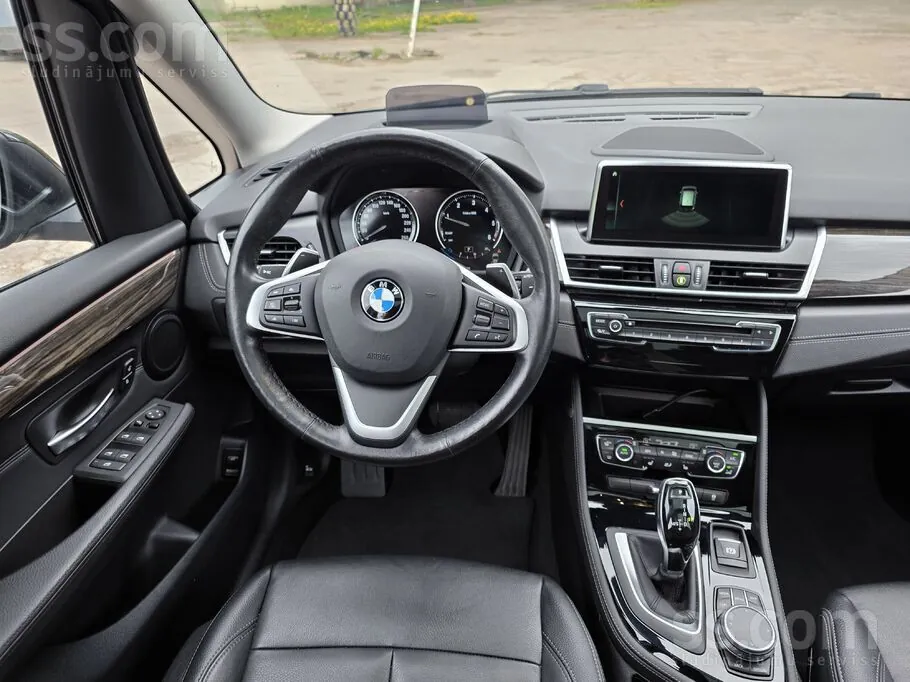 BMW 218D 2019 photo 5