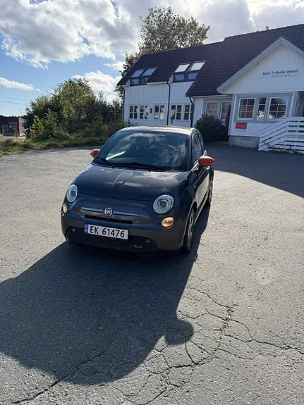 Fiat 500E 2014 photo 4