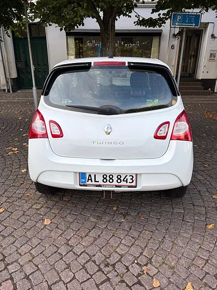 Renault Twingo 2014 photo 2
