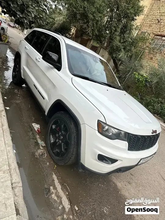 Jeep Grand Cherokee 2019 photo 3