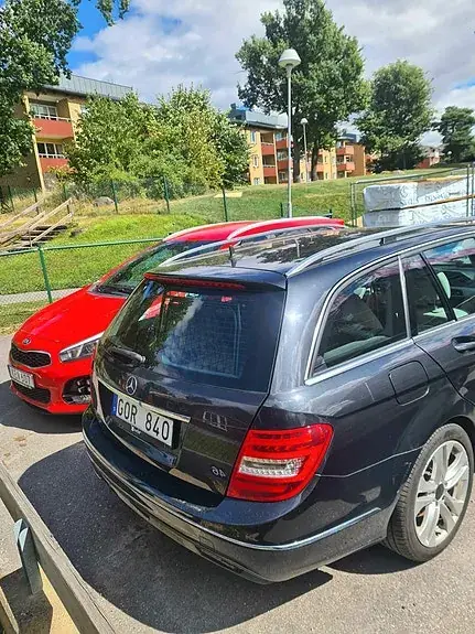 Mercedes-Benz C 220 2012 photo 2