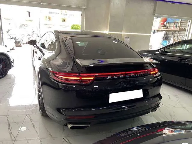 Porsche Panamera 2017 photo 4