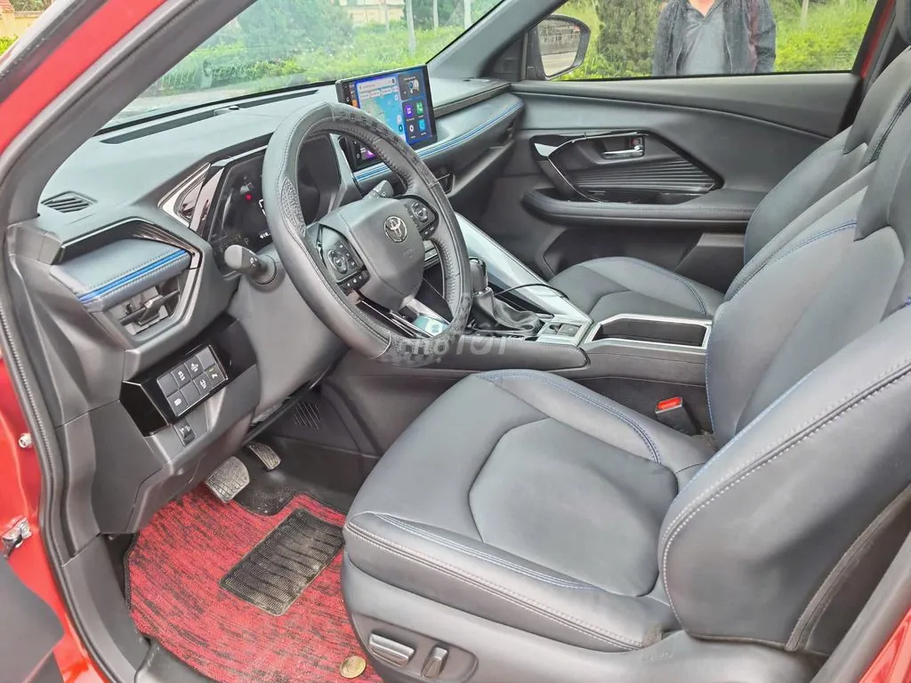Toyota Yaris Cross 2024 photo 4