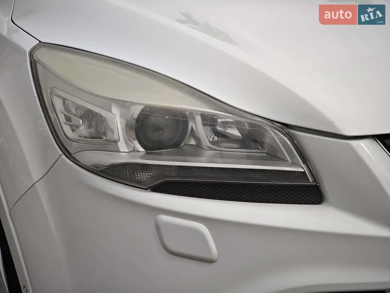 Ford Kuga 2014 photo 4
