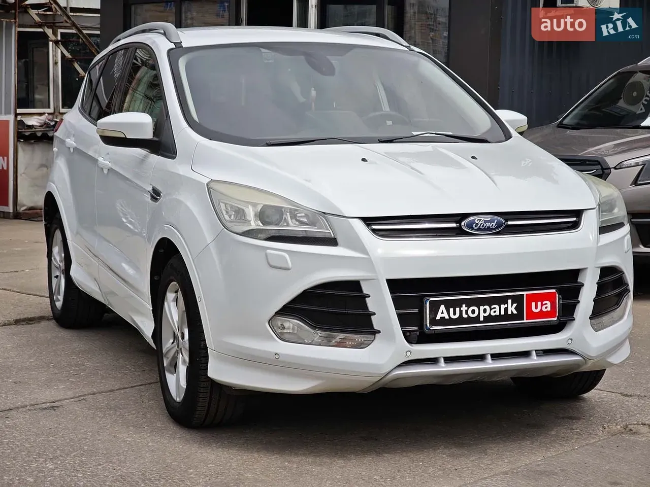 Ford Kuga 2014 photo 3