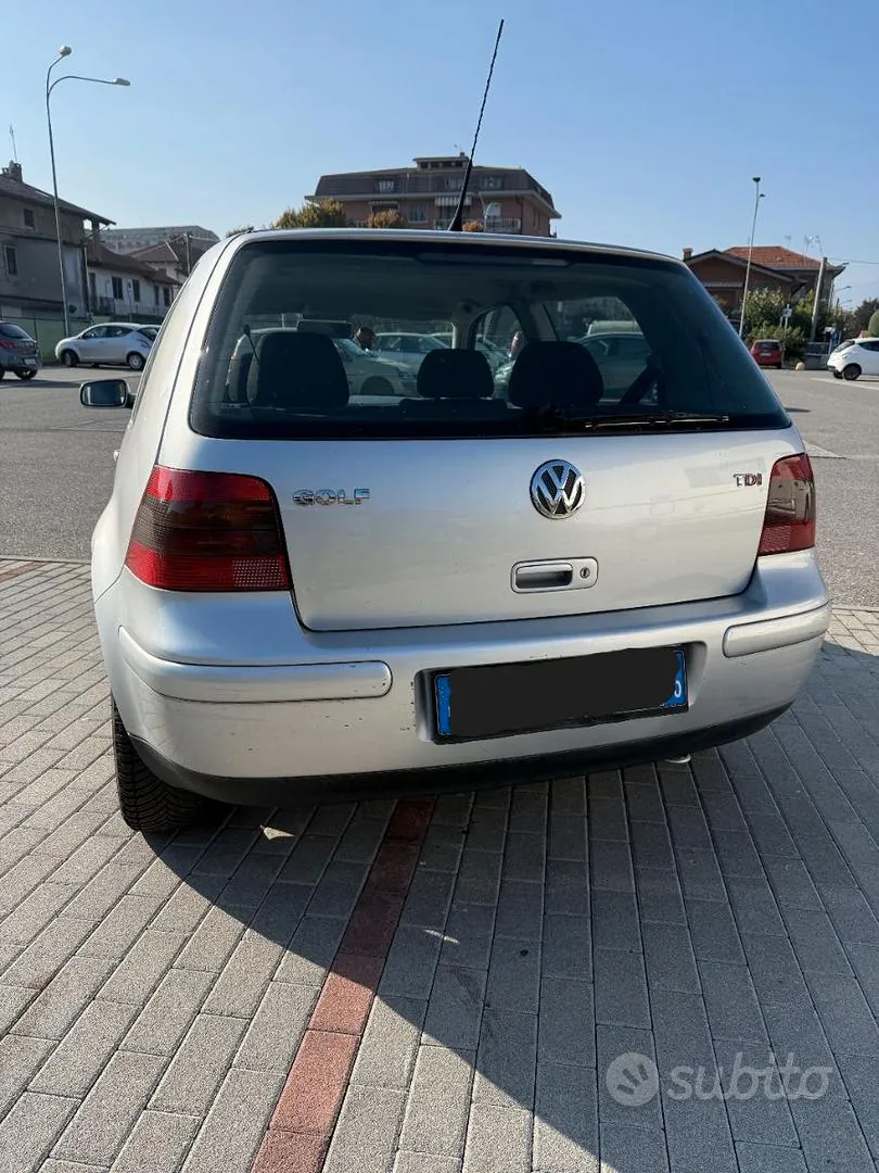 Volkswagen Golf 2003 photo 4