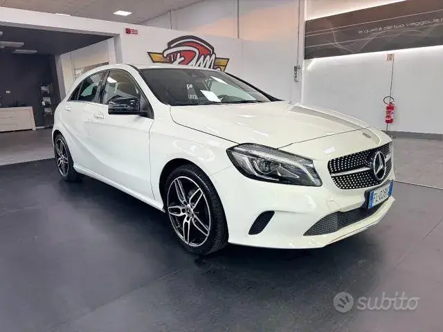 Mercedes-Benz A 2017 photo 3