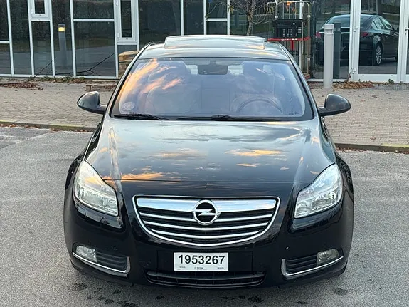 Opel Insignia 2009 photo 2