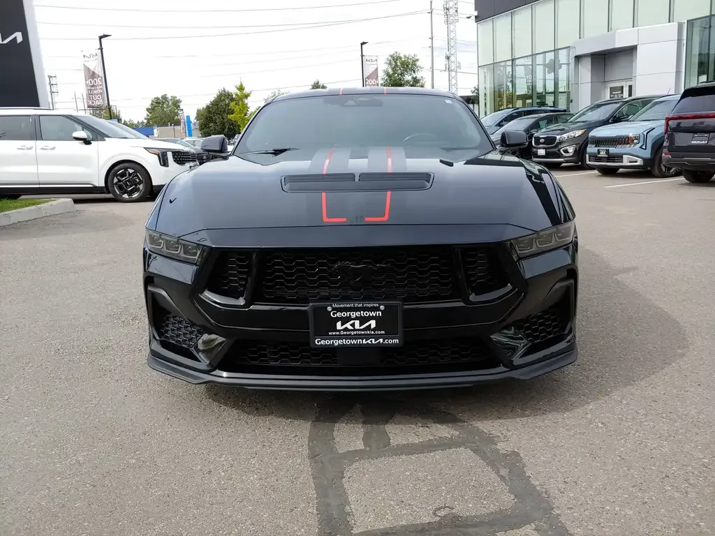 Ford Mustang 2024 photo 2