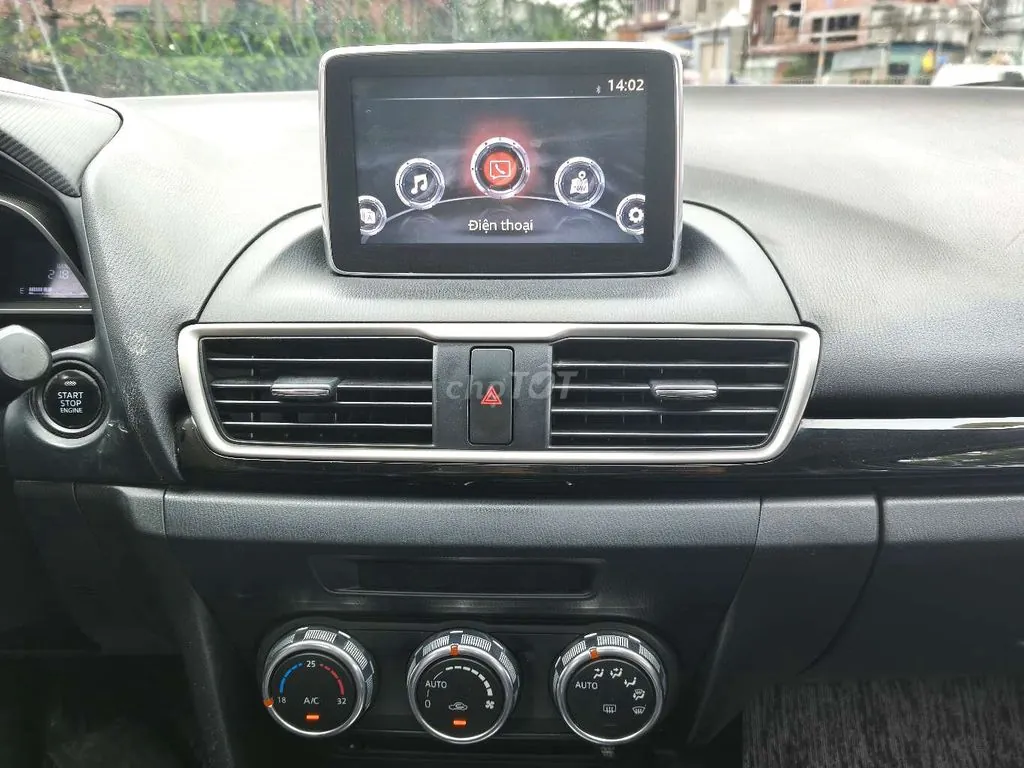 Mazda 3 2016 photo 4