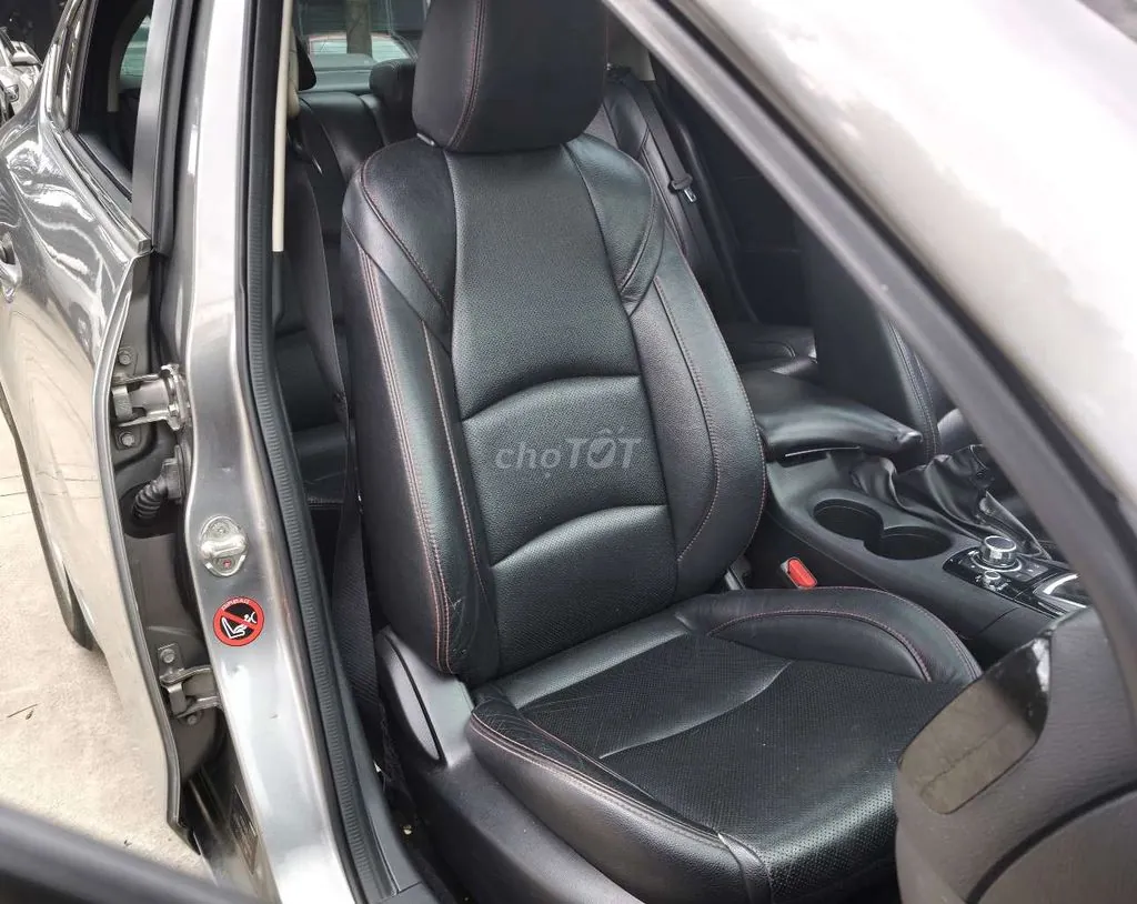 Mazda 3 2016 photo 3
