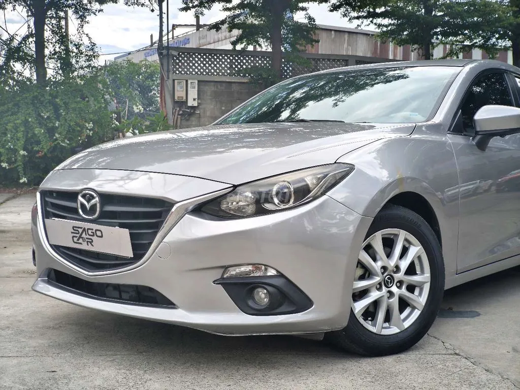 Mazda 3 2016 photo 2