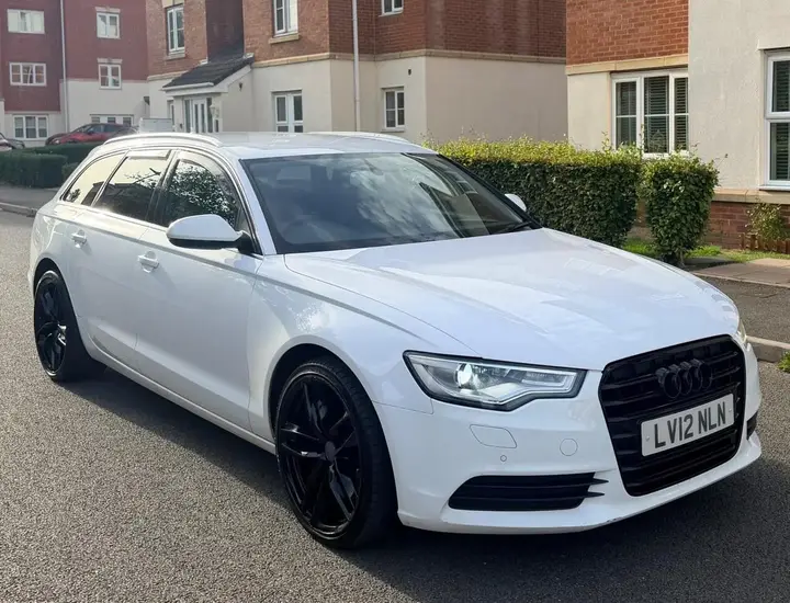 Audi A6 Avant 2012 photo 3