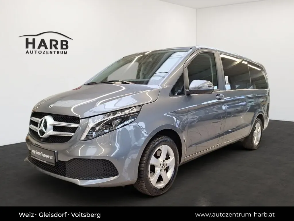 Mercedes-Benz V-Class 2023 photo 2