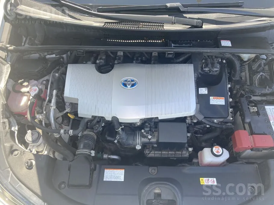 Toyota Prius 2021 photo 5